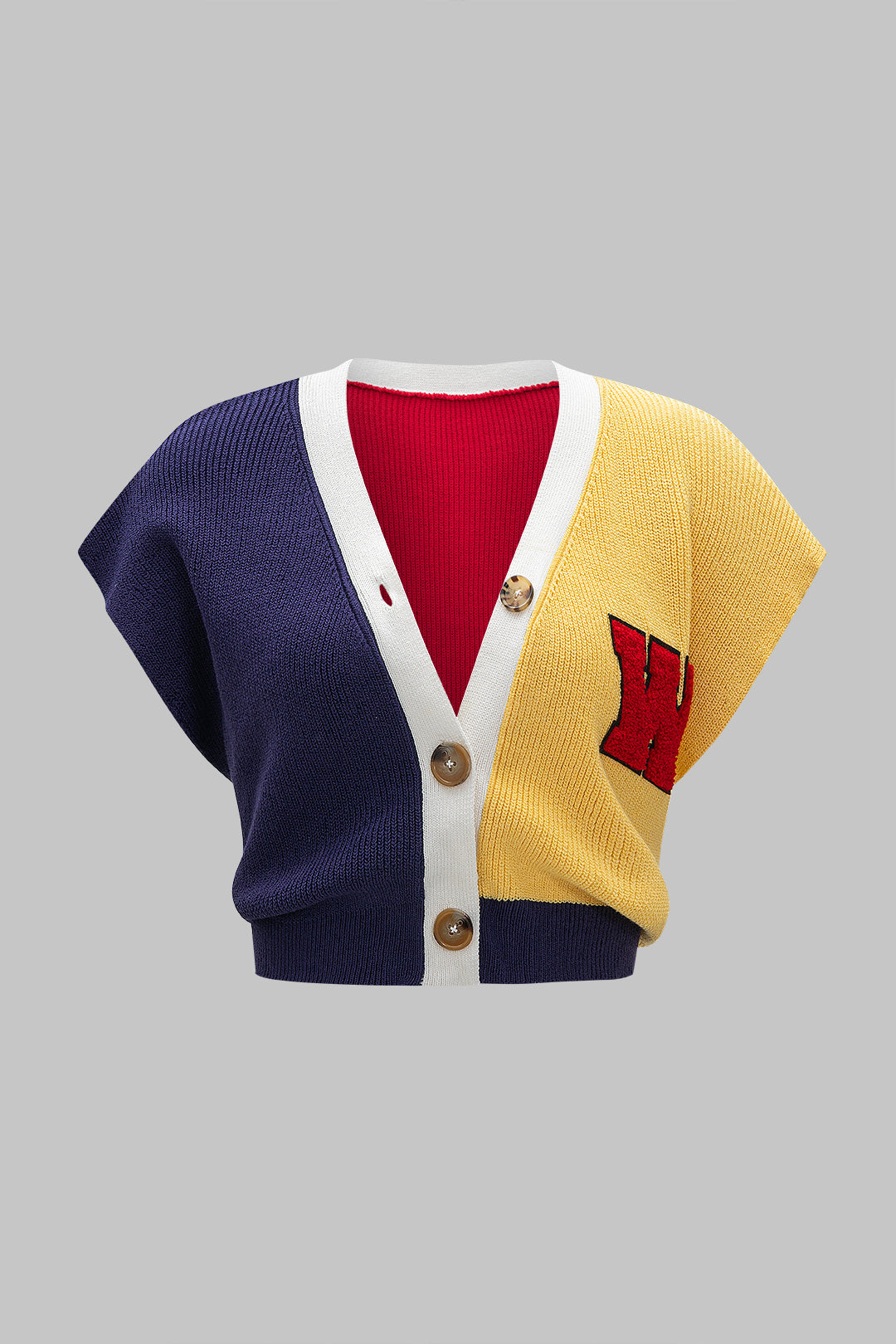 Blouse with contrasting buttons