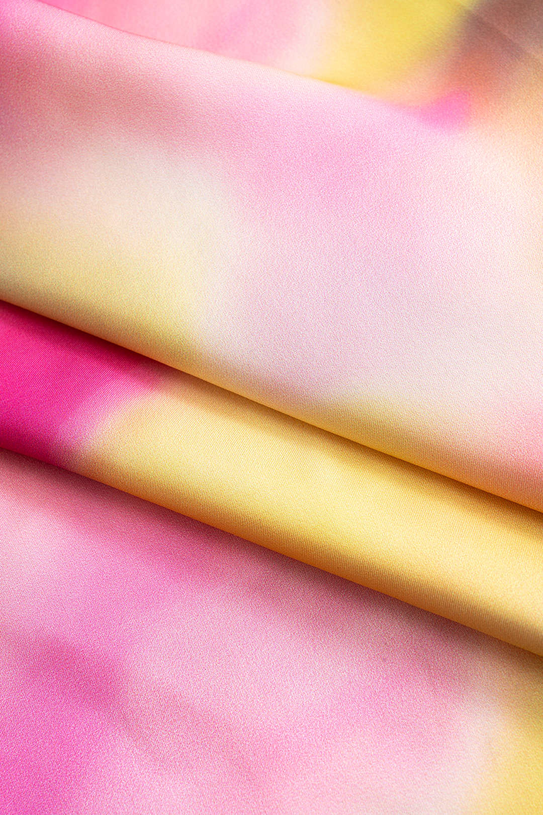 Natiné – Bezrękawowa Midi Tie-Dye z Dekoltem Cowl