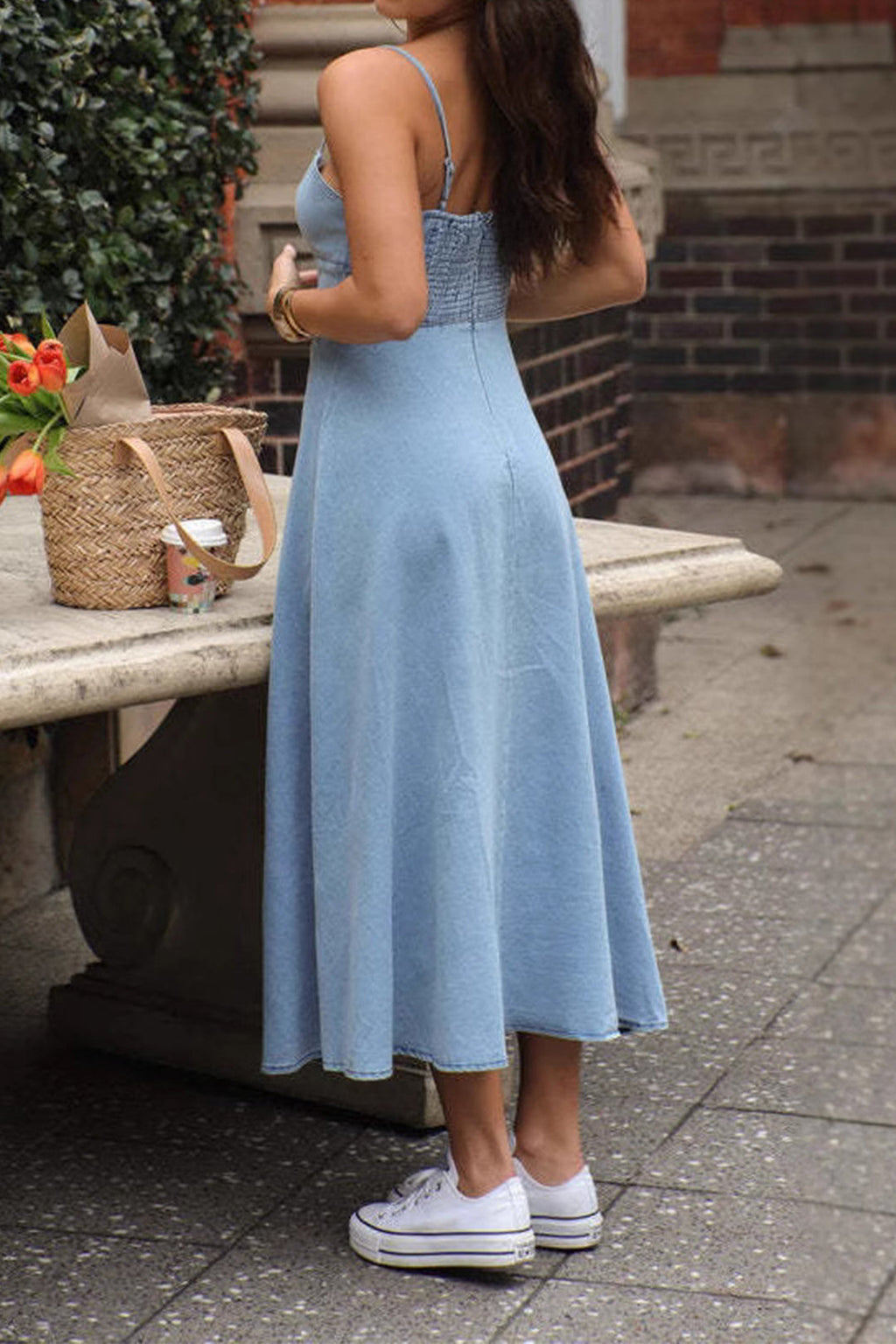 Ärmelloses Midikleid aus Denim