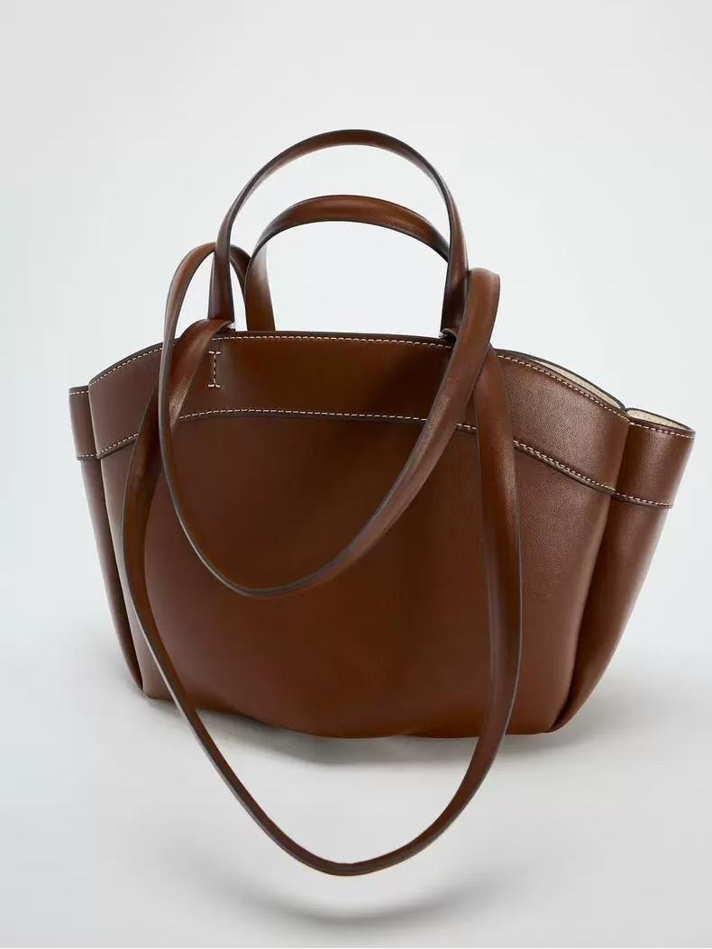 Duża torba crossbody z ekoskóry