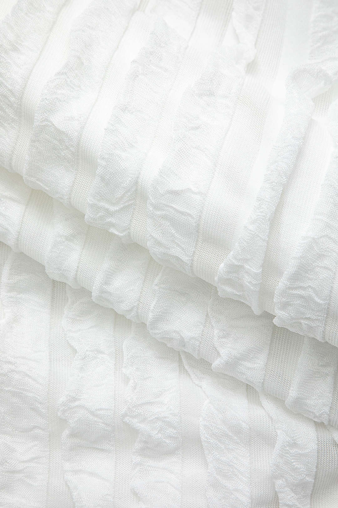 Natiné – Maxi Sukienka Off-Shoulder z Fakturą i Rozcięciem