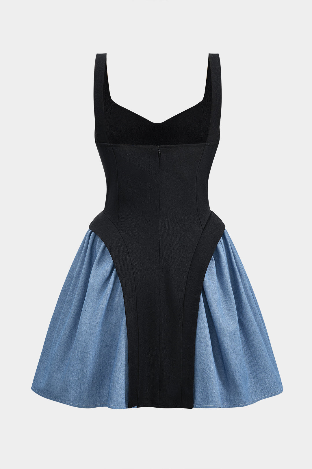 Mini sukienka bez rękawów z denimu w stylu patchwork