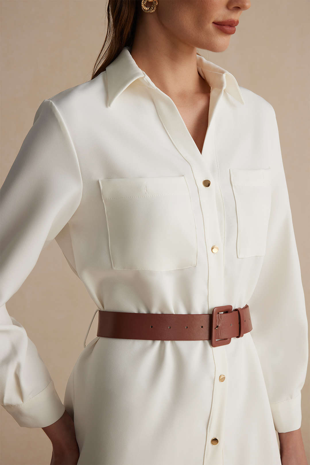 Midi dress with long sleeves, collar and belt