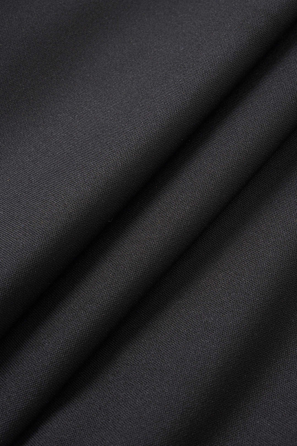 Ärmelloses Midikleid mit V-Ausschnitt und Rüschen