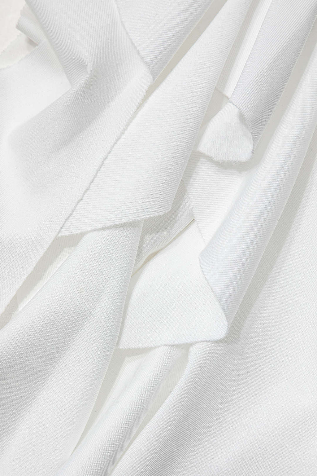 Natiné – Maxi Sukienka z Falbankami i Ruchomymi Detalami