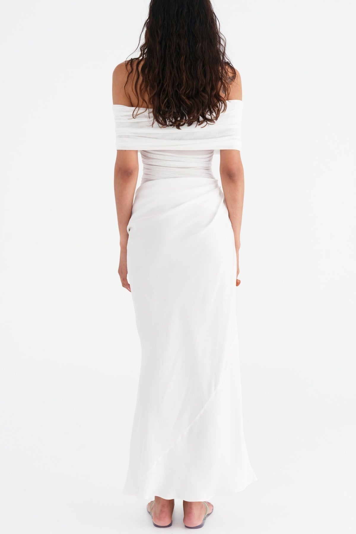Lydia™ | Maxikleid mit drapiertem Rücken