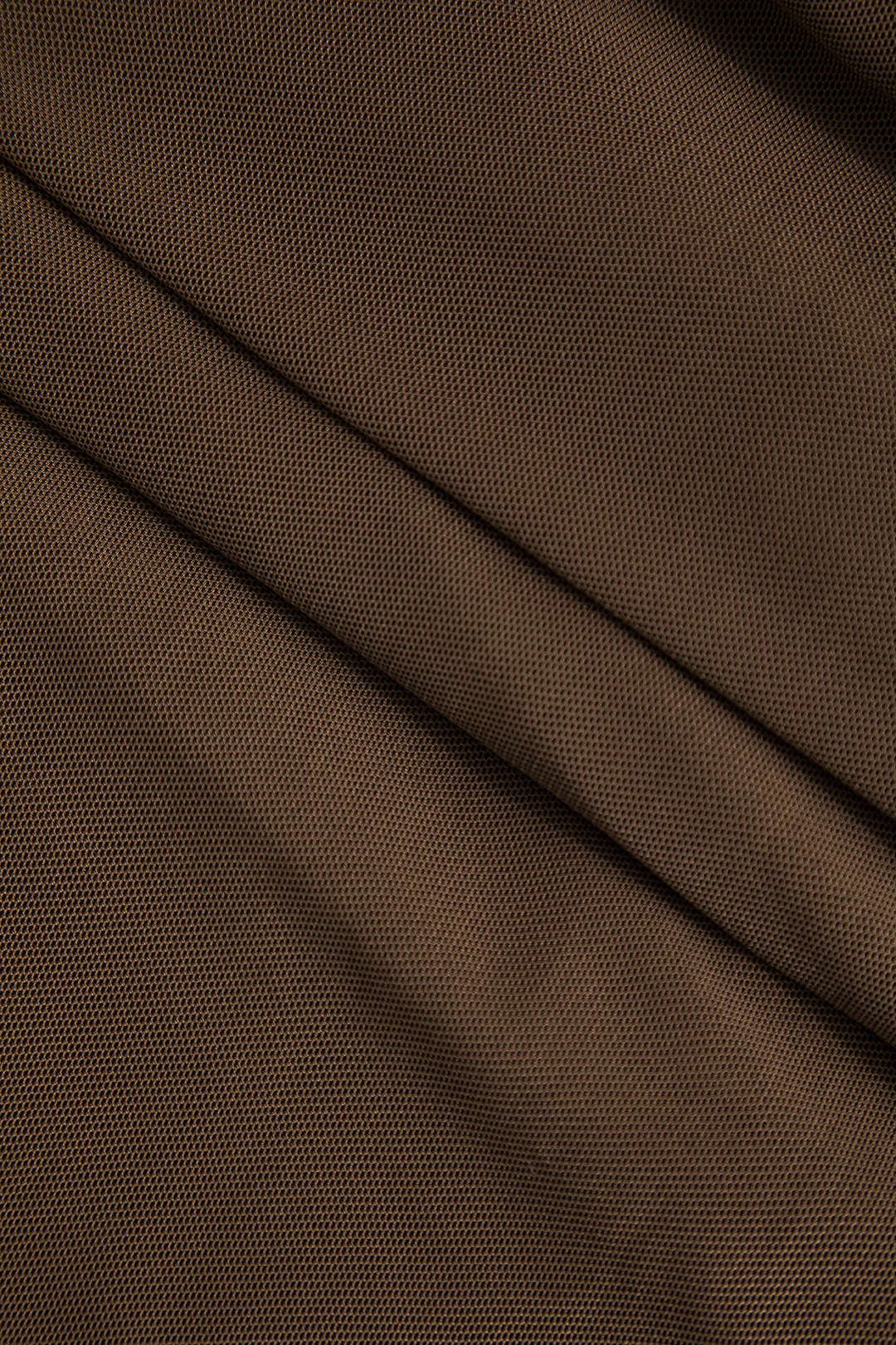 Transparentes, tailliertes Midikleid mit Rüschen und gedrehten Details