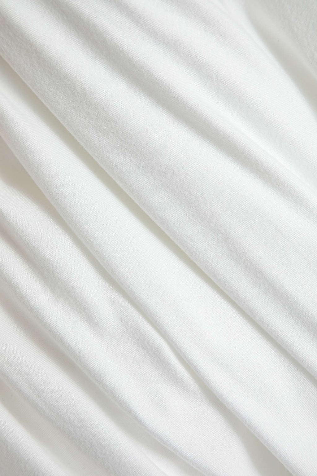 Natiné — Mini sukienka z falbanami i długim rękawem