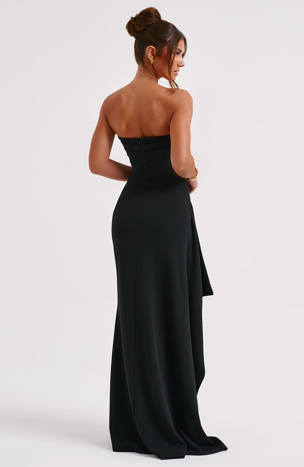 Maxikleid mit Rüschen