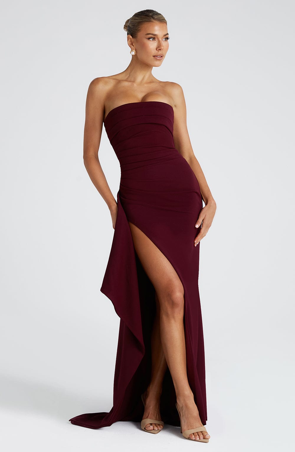 Maxikleid mit Rüschen